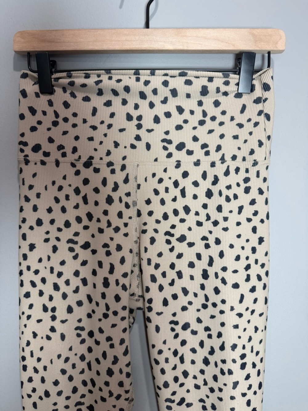 Beach Riot Sport Cheetah Print set size medium - Picture 8 of 12